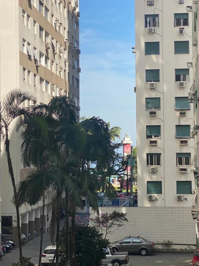 Apartamento Agradavel Em Santos Na Rua Da Praia. Екстер'єр фото